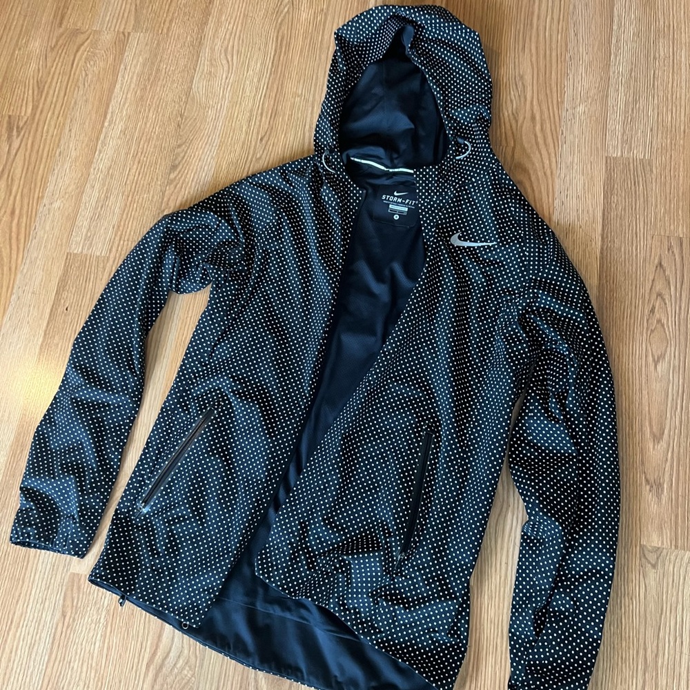 Storm fit Nike windbreaker